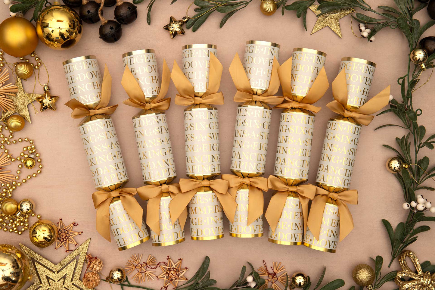 Christmas Games Christmas Crackers (6 x 13-inch Crackers)