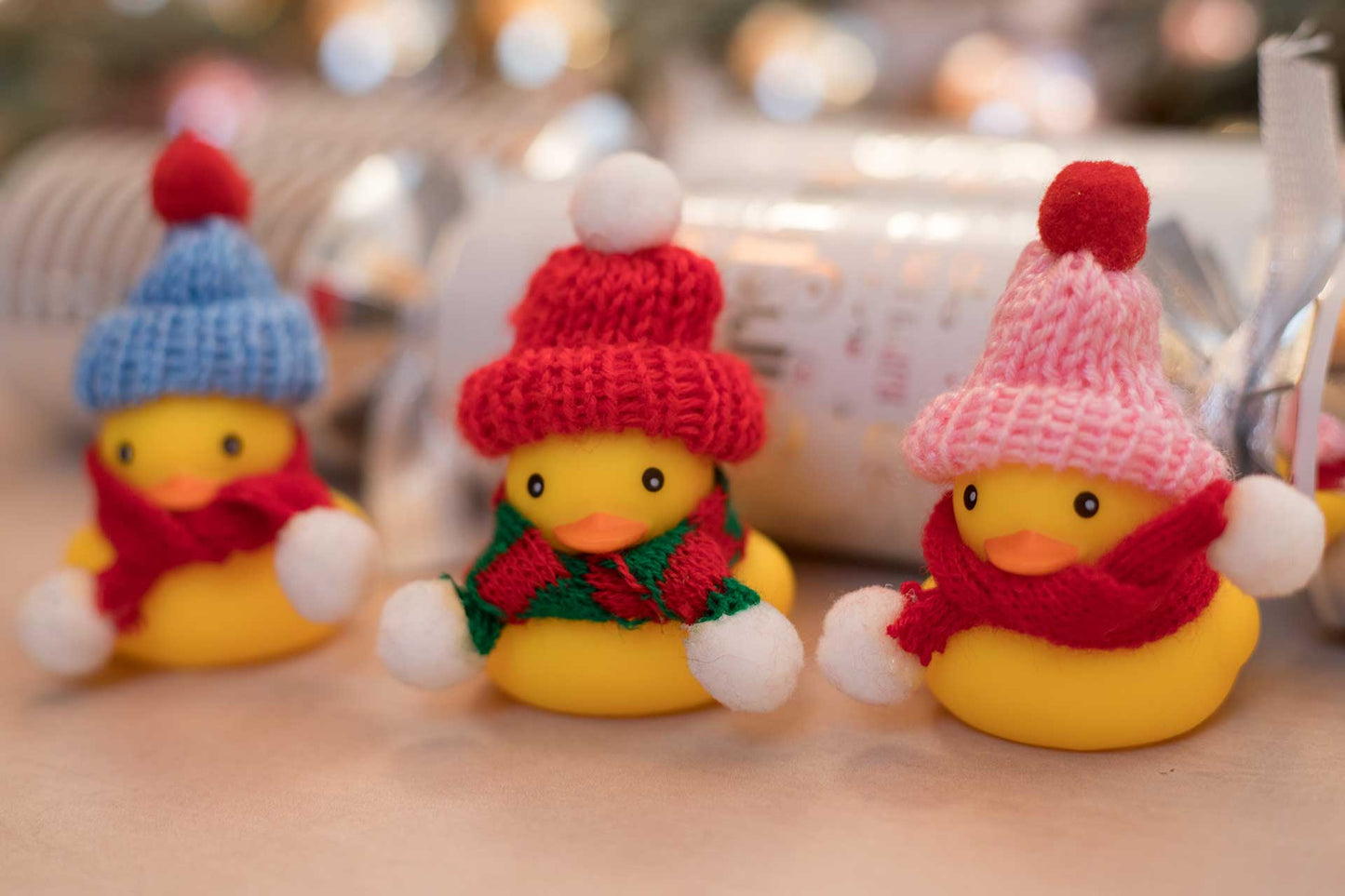 The Greatest Duck Game Christmas Crackers (6 x 13-inch Crackers)