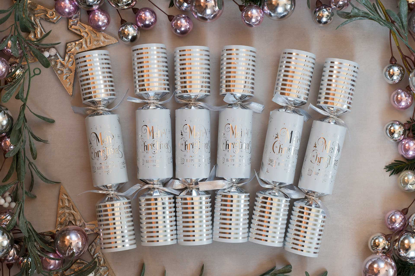 The Greatest Duck Game Christmas Crackers (6 x 13-inch Crackers)